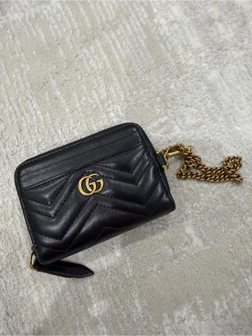 Gucci Black Chevron Matelassé Card Holder Wallet with Gold Chain Strap